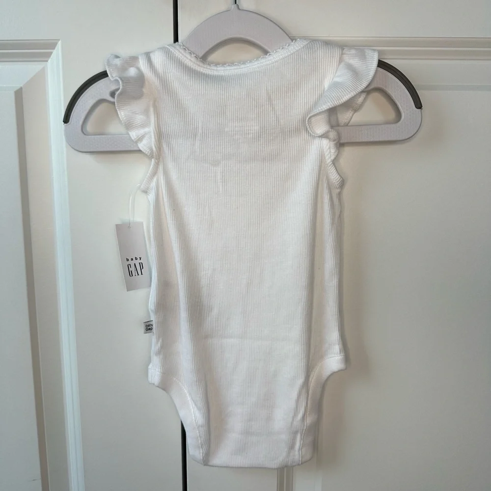 Baby Gap Organically Grown Cotton White Ribbed Flutter Sleeved Onesie NWT